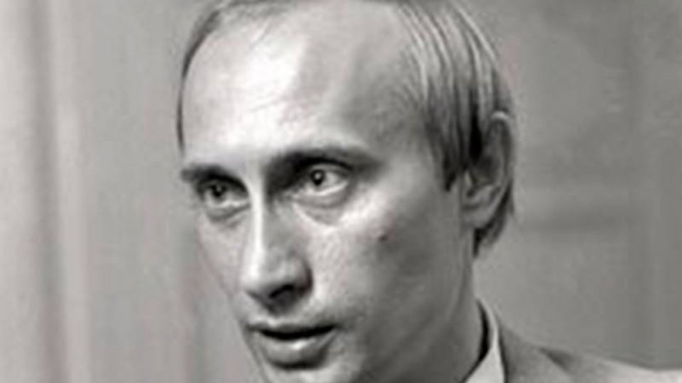mladý Vladimir Putin